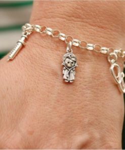 Alternative view of Pulsera enfermera plata