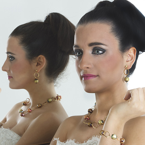 Gargantilla Oro 18k con piedras naturales