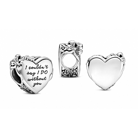 CHARM CORAZON CON FLORES