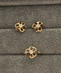 Juego comunión oro 18k flor