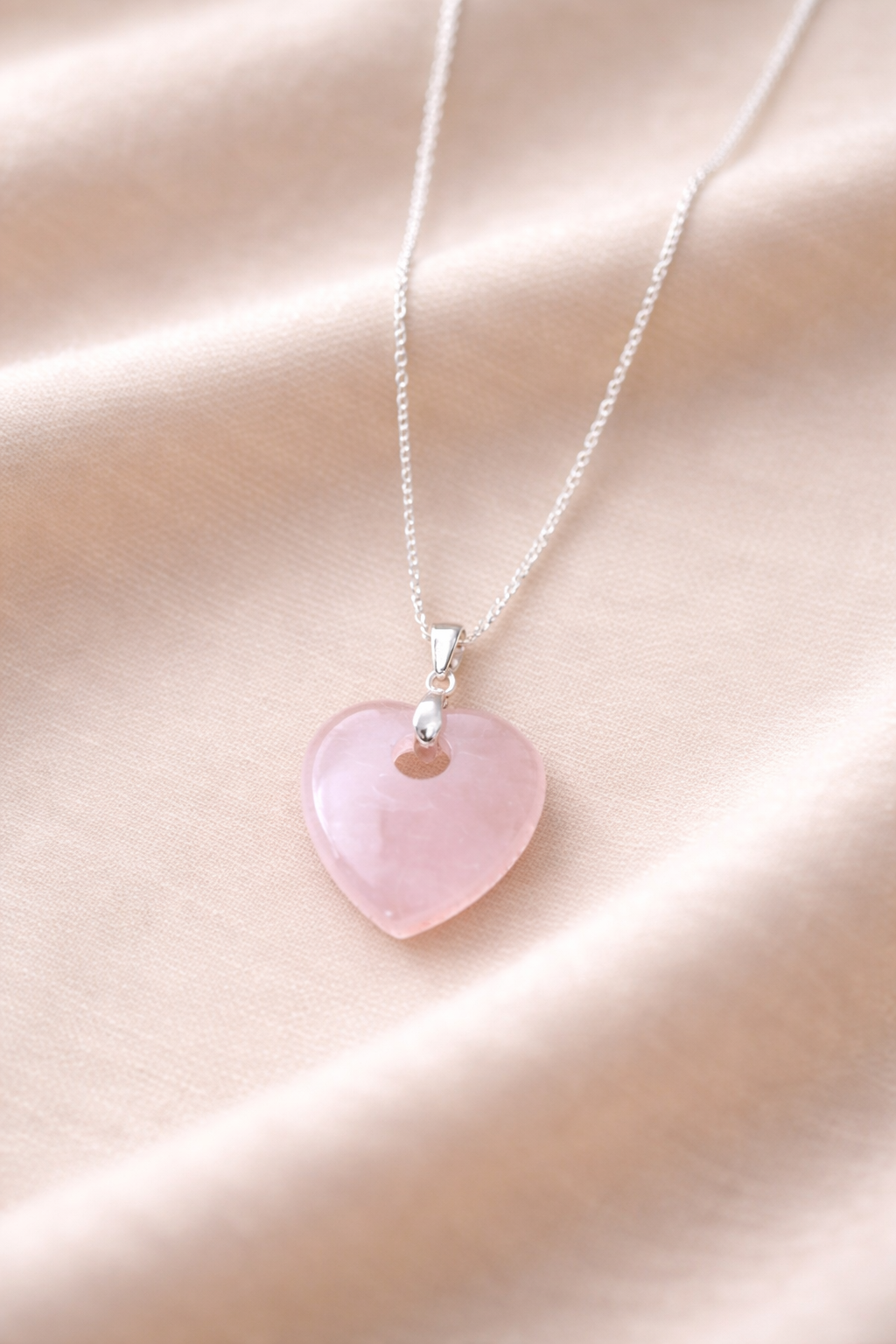 Gargantilla plata de ley corazon rosa